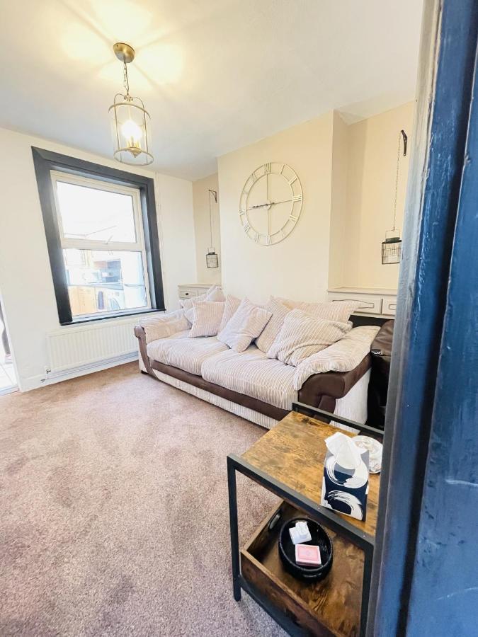 Lovely Dog Friendly, 3 Bed Home Sleeps 8, With Parking & Fenced Garden Work Contractor Leisure, Jasper CBG Exterior foto